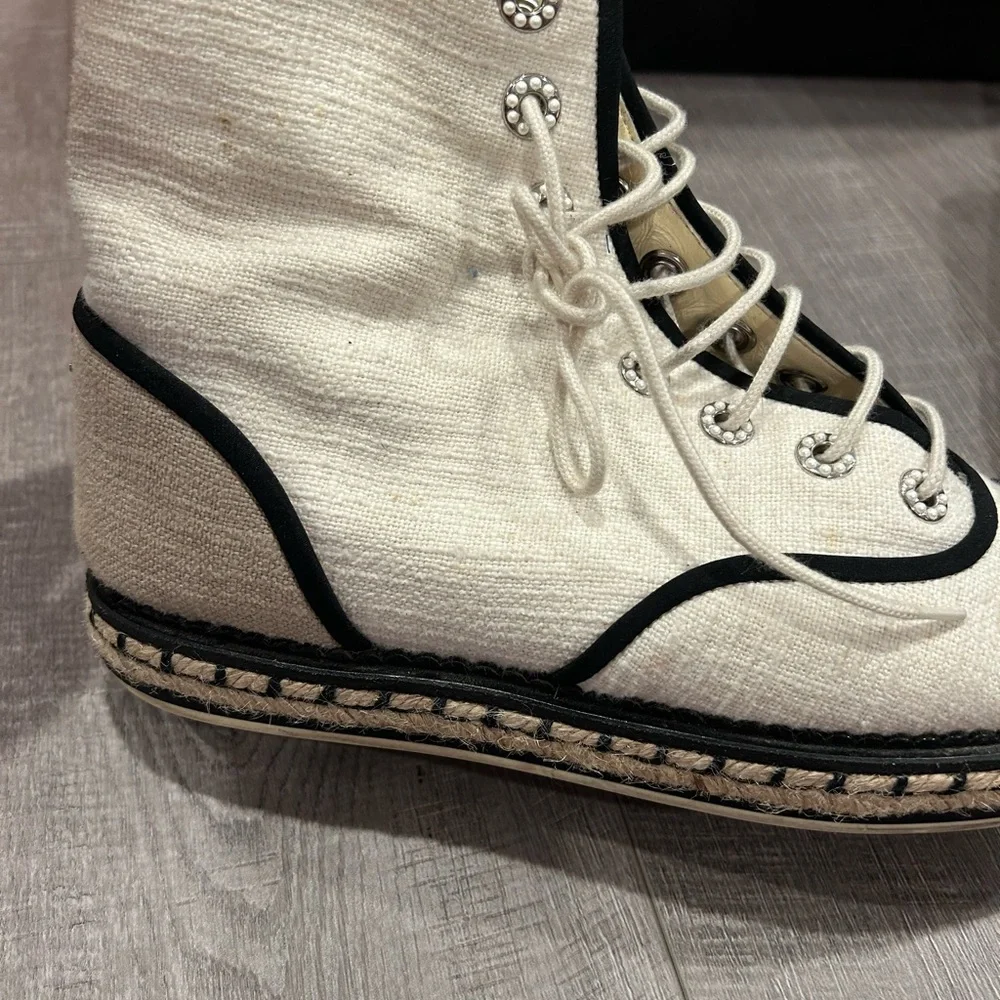 CHANEL White Canvas Lace-Up Ankle Boots with Black Trim